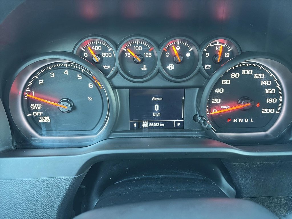 Chevrolet Silverado 1500  2024 à Jonquière, Québec - 13 - w1024h768px