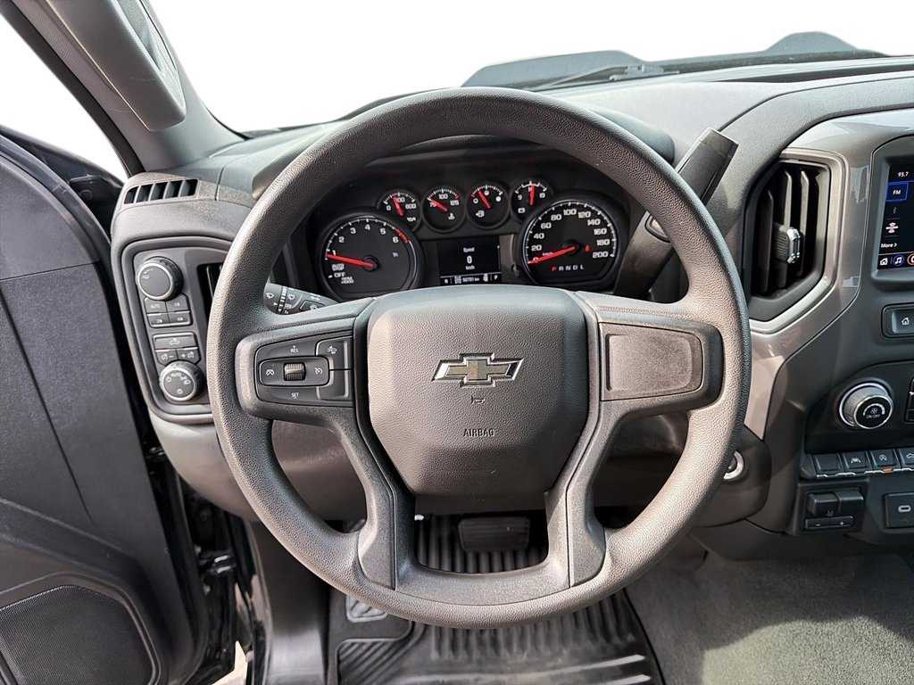 Chevrolet Silverado 1500 Custom Trail Boss 2024 à Jonquière, Québec - 11 - w1024h768px