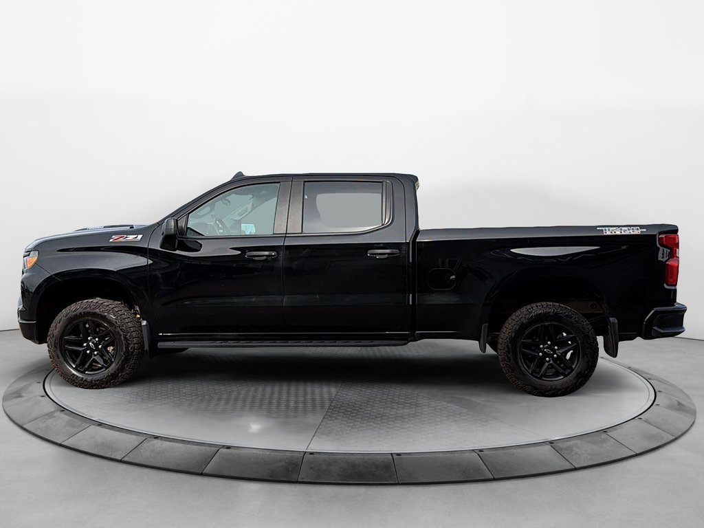 Chevrolet Silverado 1500 Custom Trail Boss 2024 à Jonquière, Québec - 5 - w1024h768px