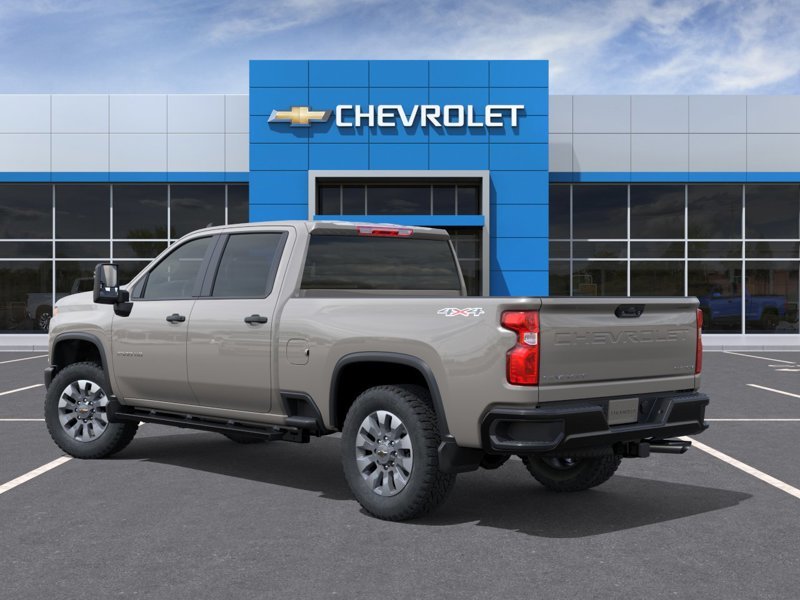 2026 Chevrolet Silverado 2500 HD in Jonquière, Quebec - 3 - w1024h768px