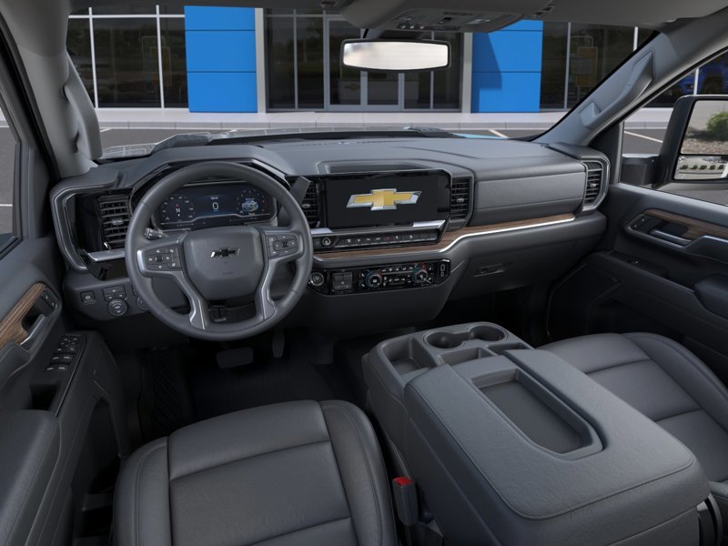 Chevrolet Silverado 2500 HD  2026 à Baie-Comeau, Québec - 5 - w1024h768px