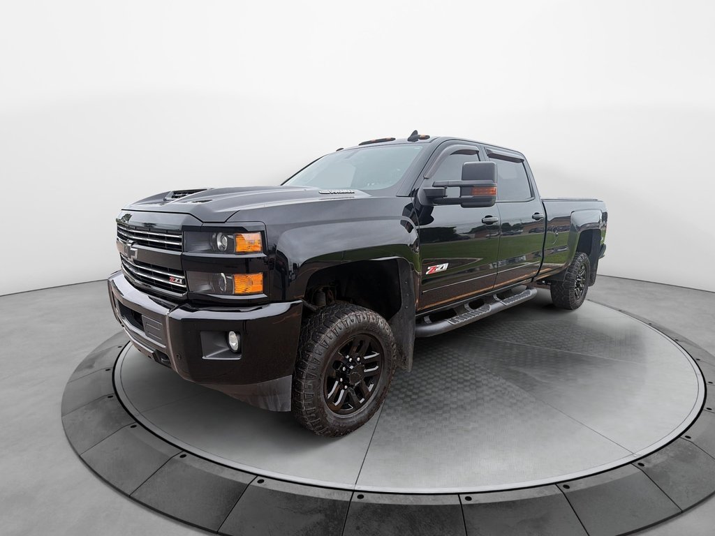 Chevrolet Silverado 2500HD  2019 à Baie-Comeau, Québec - 1 - w1024h768px