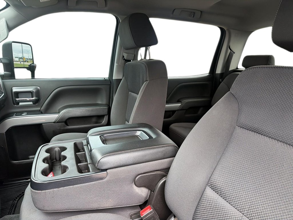 Chevrolet Silverado 2500HD  2019 à Baie-Comeau, Québec - 9 - w1024h768px