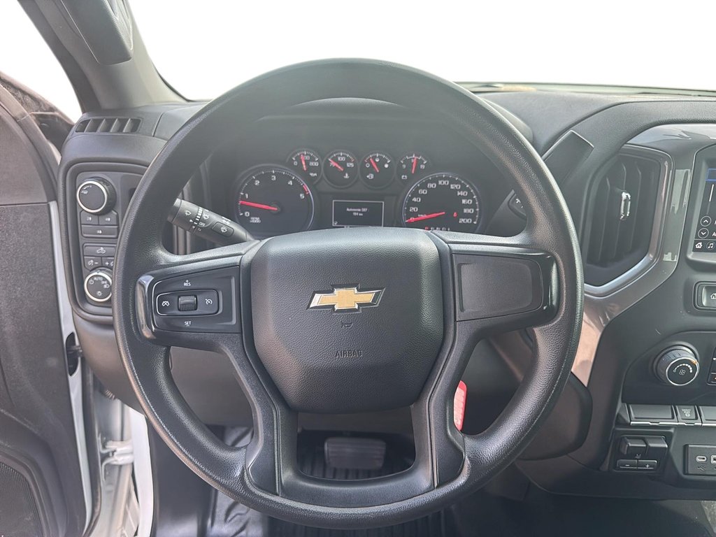 2023 Chevrolet Silverado 2500HD in Jonquière, Quebec - 13 - w1024h768px