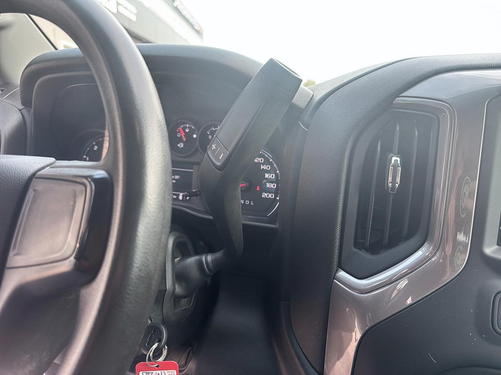 2023 Chevrolet Silverado 2500HD in Jonquière, Quebec - 16 - w1024h768px