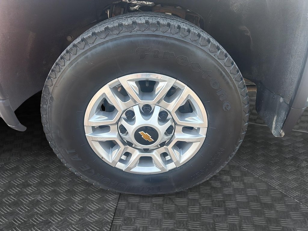 2023 Chevrolet Silverado 2500HD in Jonquière, Quebec - 8 - w1024h768px