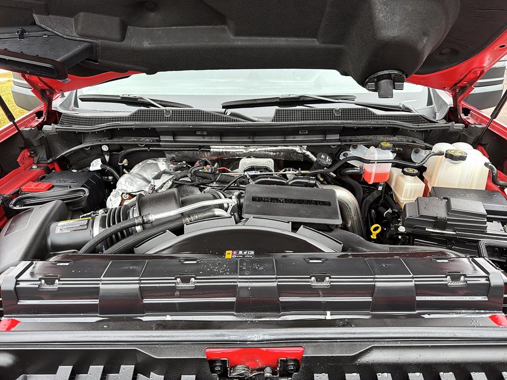 2024 Chevrolet Silverado 2500HD in Sept-Îles, Quebec - 8 - w1024h768px