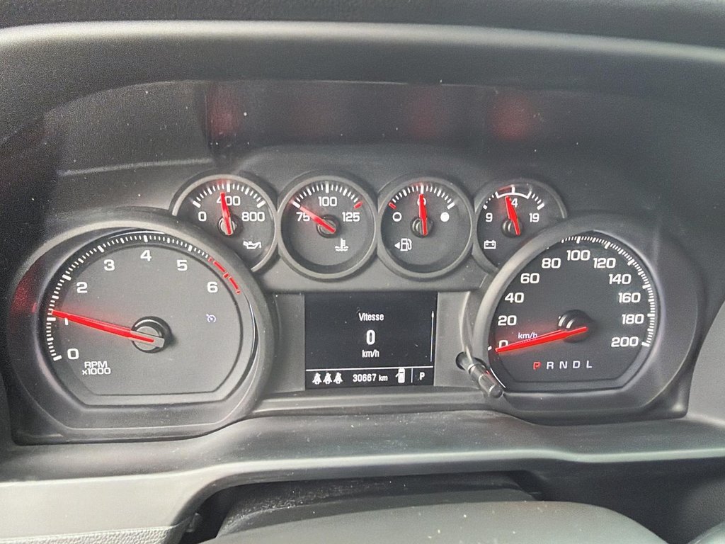 2024 Chevrolet Silverado 2500HD Custom in Chicoutimi, Quebec - 13 - w1024h768px