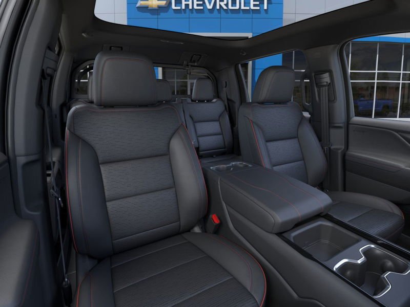 2025 Chevrolet Silverado EV in Jonquière, Quebec - 6 - w1024h768px