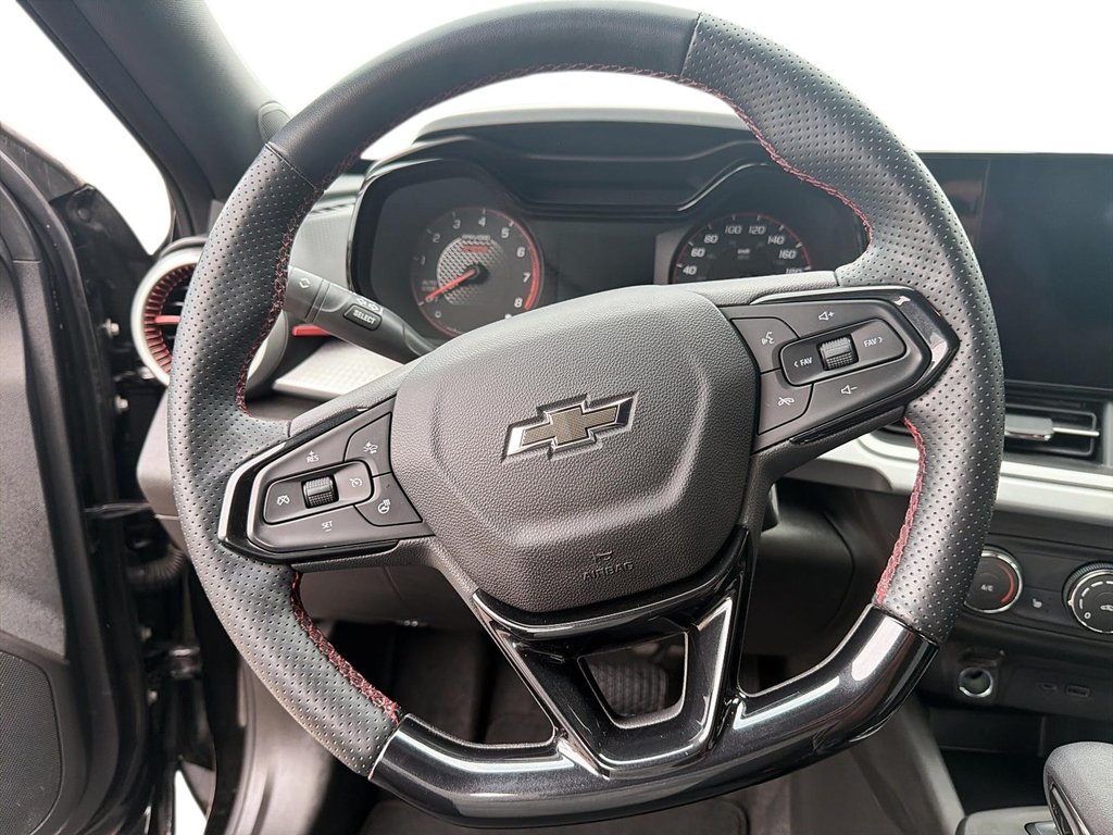 2025 Chevrolet Trax in Baie-Comeau, Quebec - 12 - w1024h768px