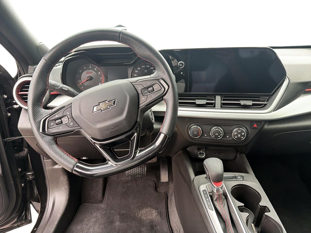 2025 Chevrolet Trax in Baie-Comeau, Quebec - 10 - w1024h768px