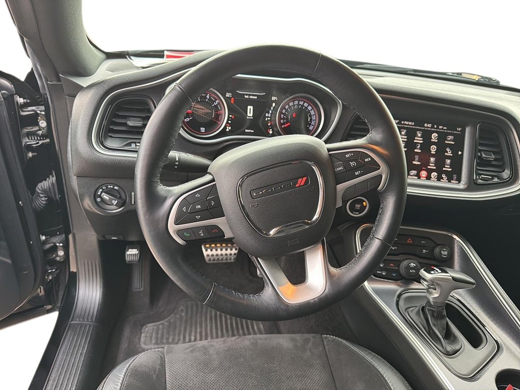 Dodge Challenger  2016 à Jonquière, Québec - 12 - w1024h768px