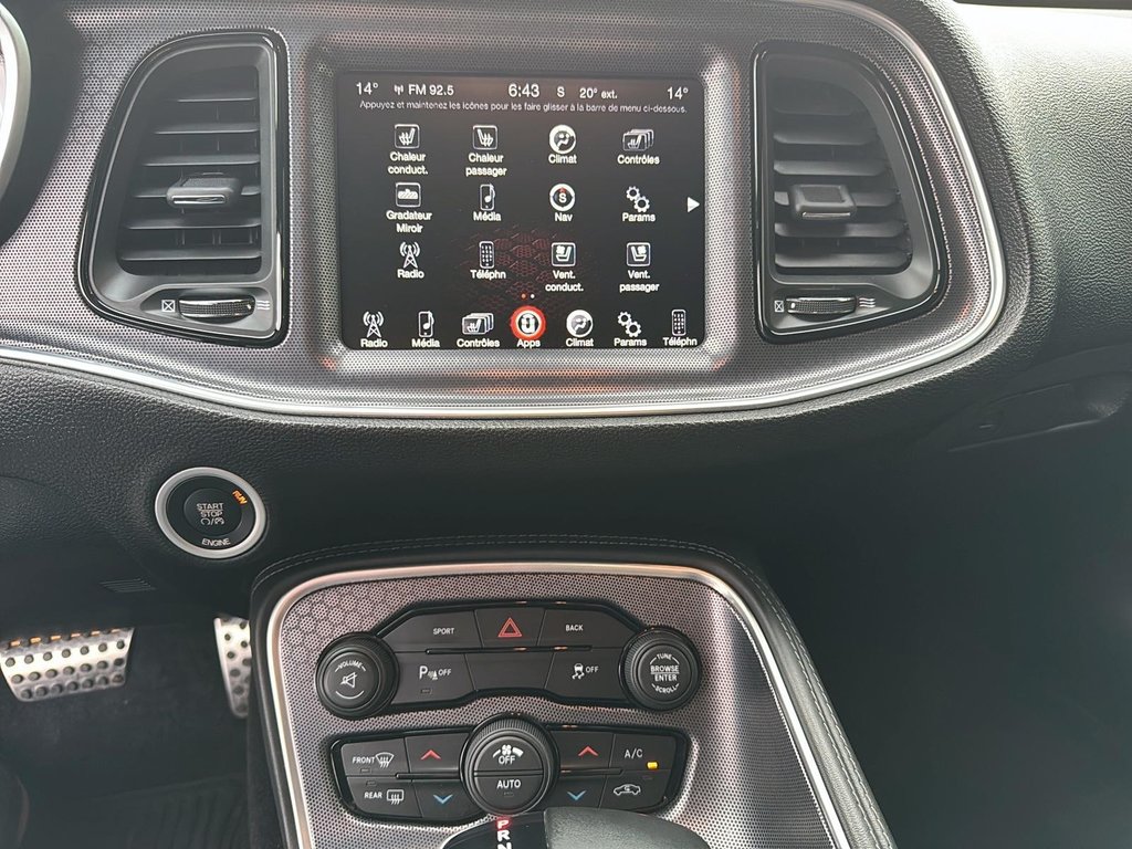 Dodge Challenger  2016 à Jonquière, Québec - 14 - w1024h768px