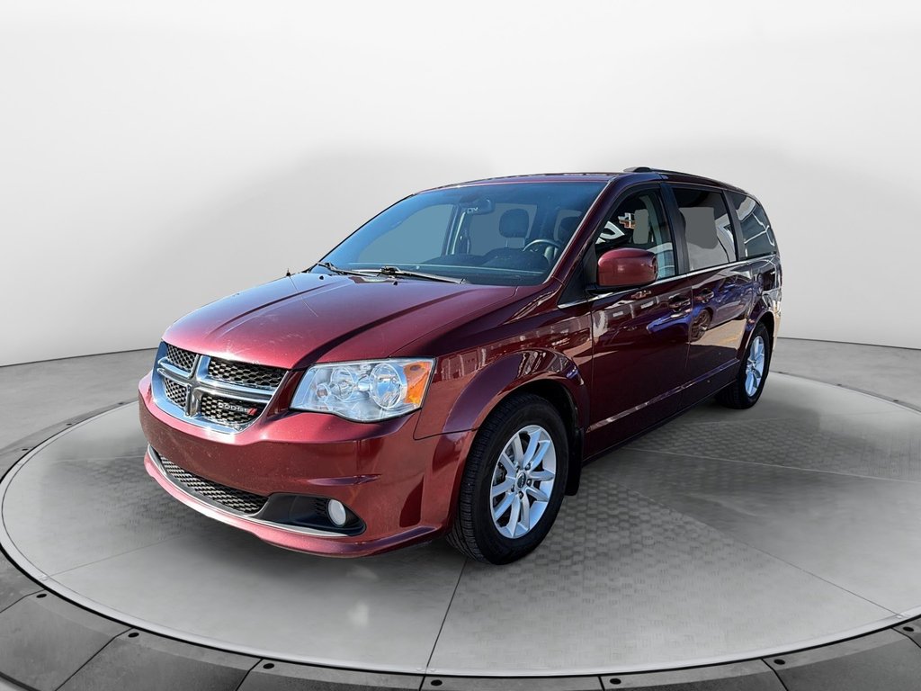 2019 Dodge Grand Caravan SXT Premium Plus in Jonquière, Quebec - 1 - w1024h768px