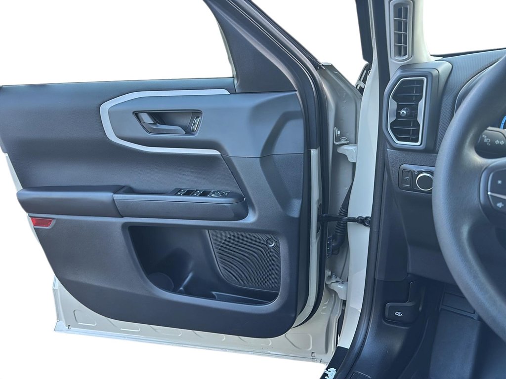 Ford Bronco Sport  2024 à Jonquière, Québec - 11 - w1024h768px