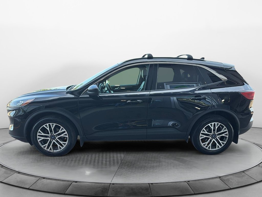 Ford Escape  2020 à Jonquière, Québec - 5 - w1024h768px
