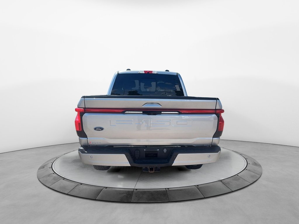 Ford F-150 Lightning  2023 à Jonquière, Québec - 3 - w1024h768px