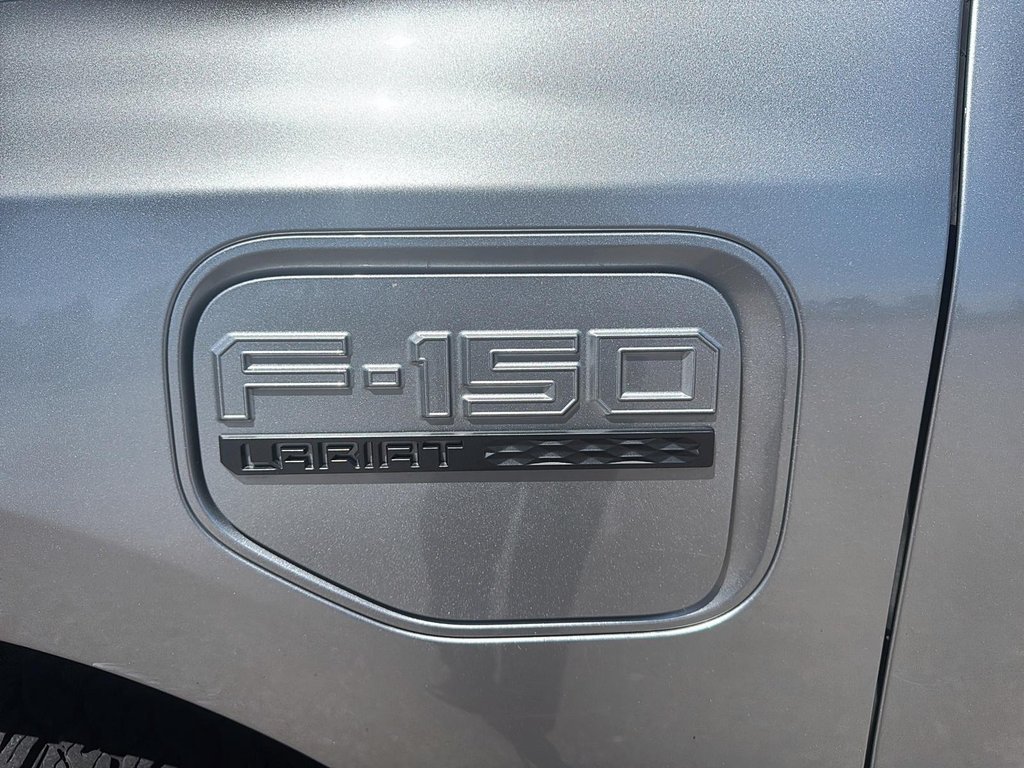 Ford F-150 Lightning  2023 à Jonquière, Québec - 6 - w1024h768px