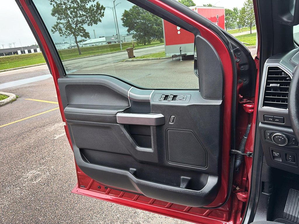 2019 Ford F-150 in Jonquière, Quebec - 10 - w1024h768px