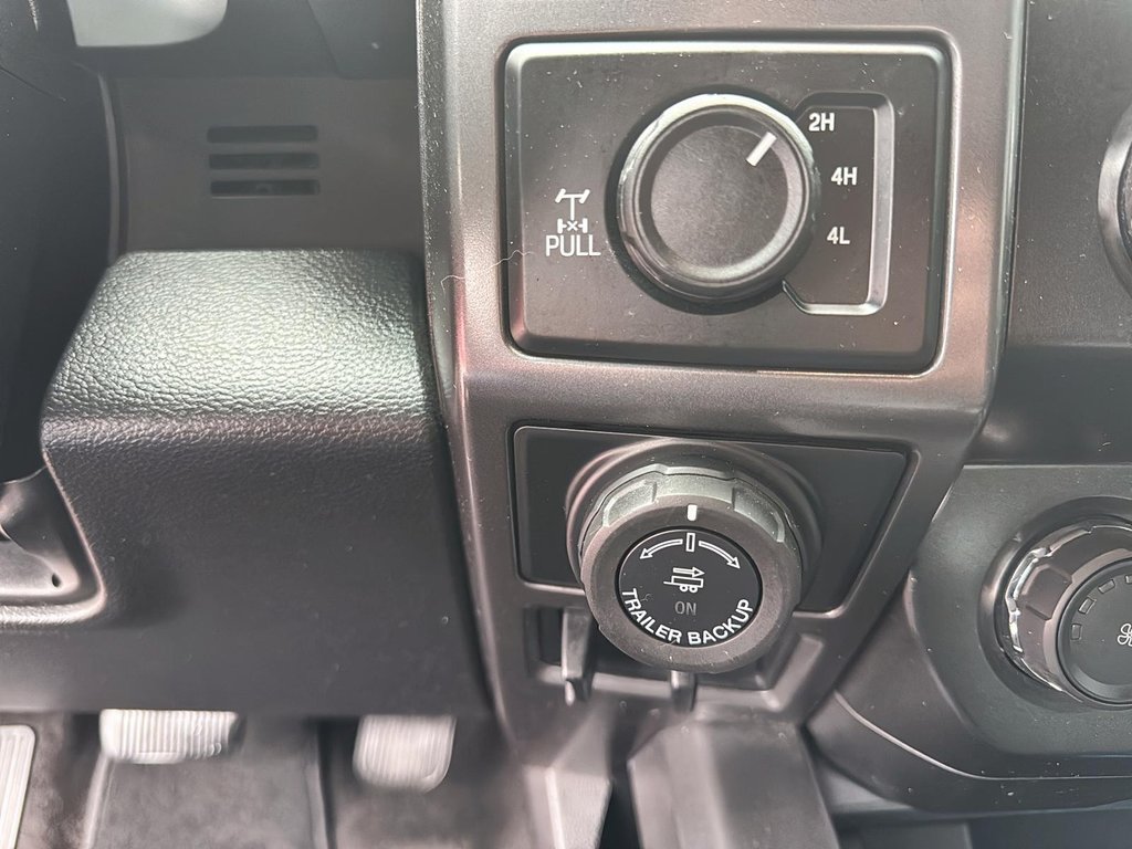 2019 Ford F-150 in Jonquière, Quebec - 15 - w1024h768px