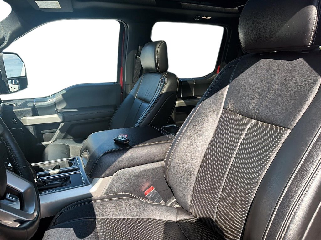2020 Ford F-150 in Jonquière, Quebec - 8 - w1024h768px