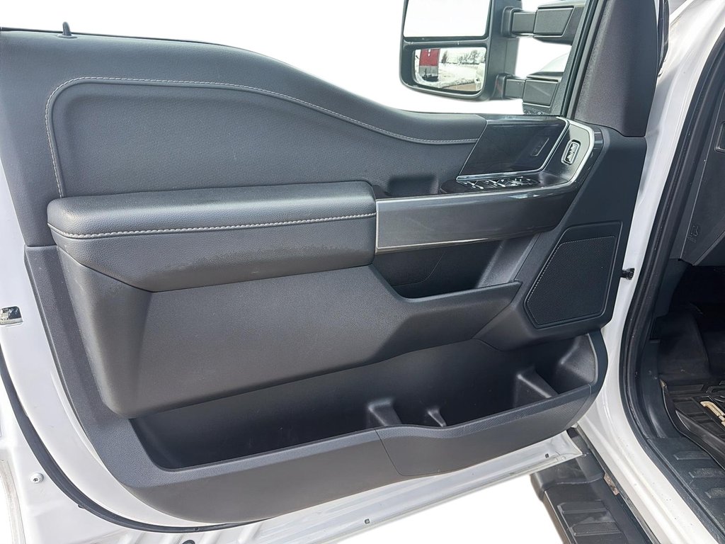 2023 Ford F-150 in Baie-Comeau, Quebec - 10 - w1024h768px
