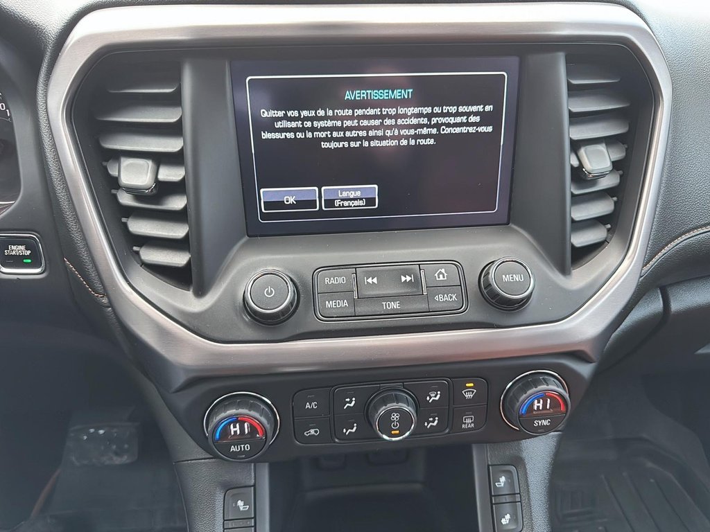 2017 GMC Acadia in Jonquière, Quebec - 13 - w1024h768px