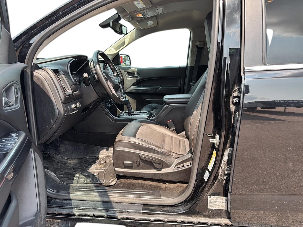 2015 GMC Canyon in Baie-Comeau, Quebec - 9 - w1024h768px