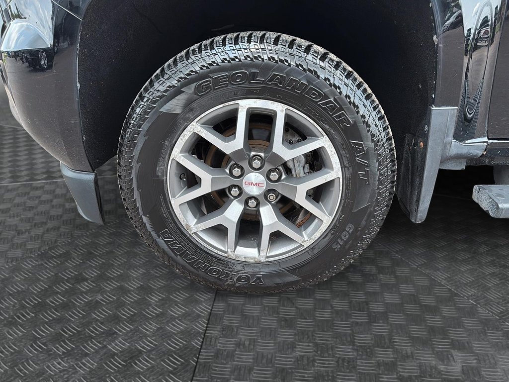 2015 GMC Canyon in Baie-Comeau, Quebec - 7 - w1024h768px