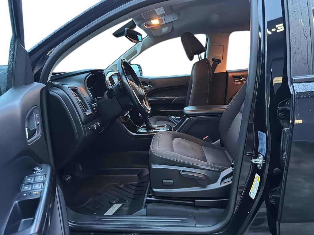 2021 GMC Canyon in Jonquière, Quebec - 9 - w1024h768px