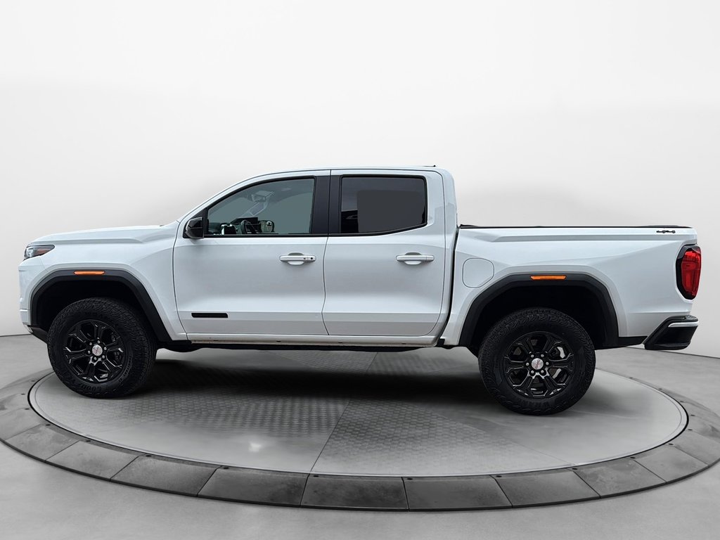 GMC Canyon  2023 à Jonquière, Québec - 5 - w1024h768px