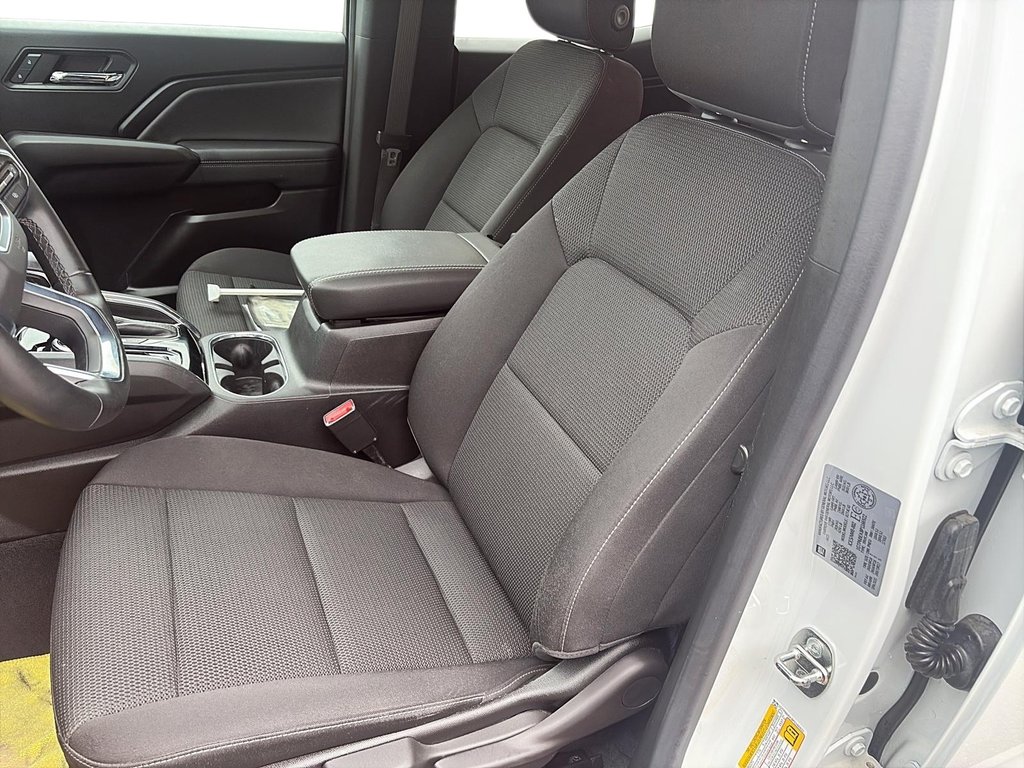 GMC Canyon Elevation 2023 à Chicoutimi, Québec - 8 - w1024h768px