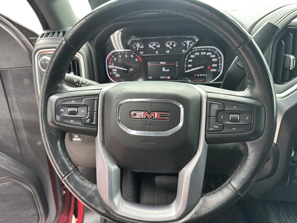 2020 GMC Sierra 1500 SLE in Chicoutimi, Quebec - 12 - w1024h768px