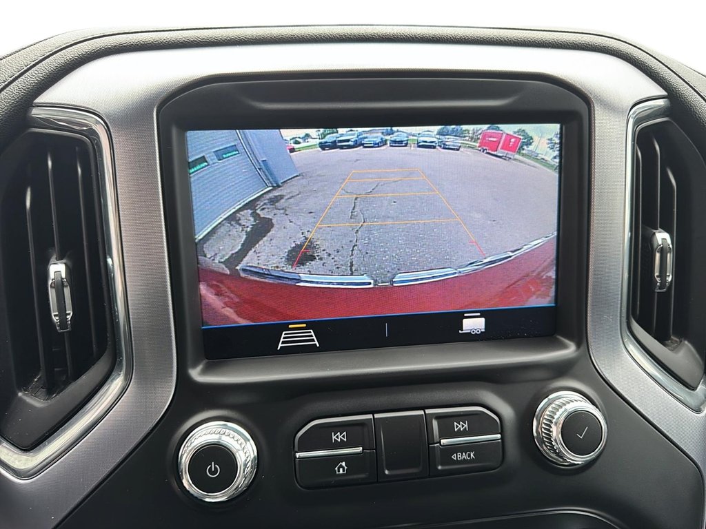 2020 GMC Sierra 1500 SLE in Chicoutimi, Quebec - 17 - w1024h768px