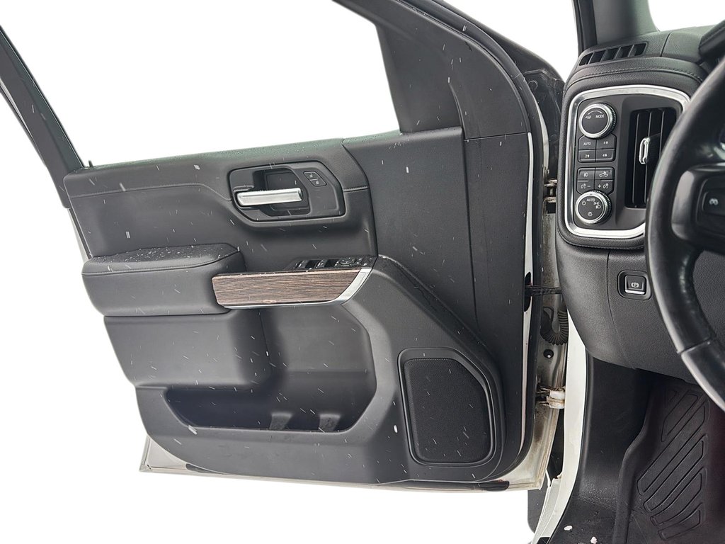 2020 GMC Sierra 1500 Elevation in Jonquière, Quebec - 11 - w1024h768px