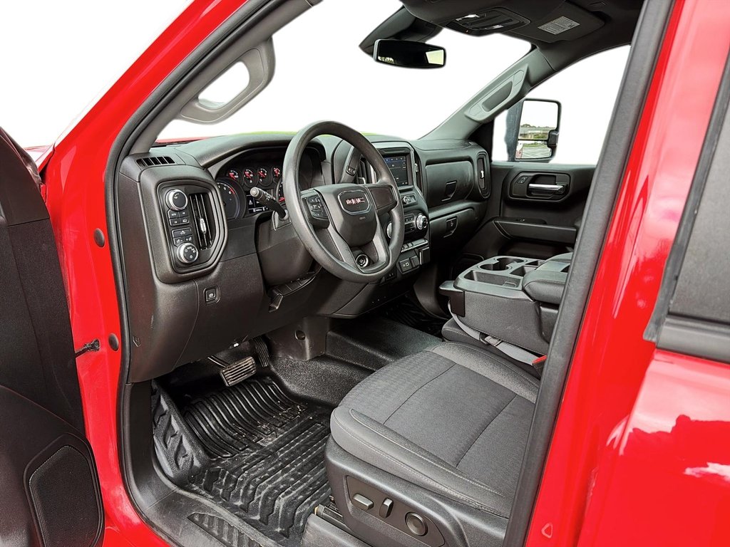 2022 GMC Sierra 1500 Pro in Chicoutimi, Quebec - 10 - w1024h768px