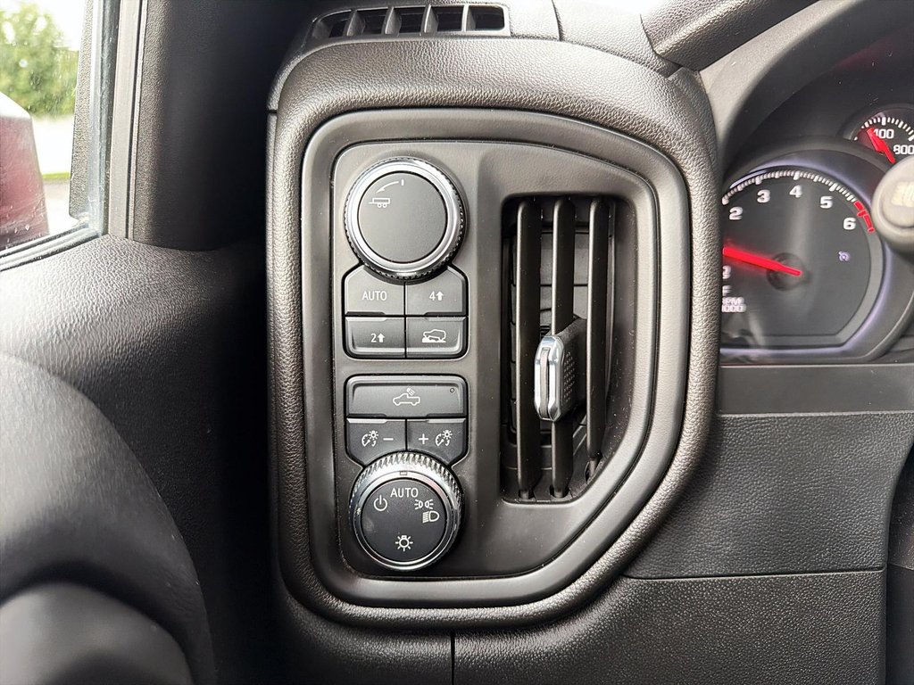 2022 GMC Sierra 1500 Pro in Chicoutimi, Quebec - 16 - w1024h768px