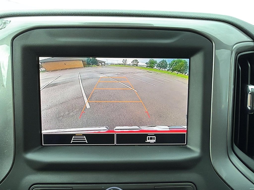 2022 GMC Sierra 1500 Pro in Chicoutimi, Quebec - 18 - w1024h768px