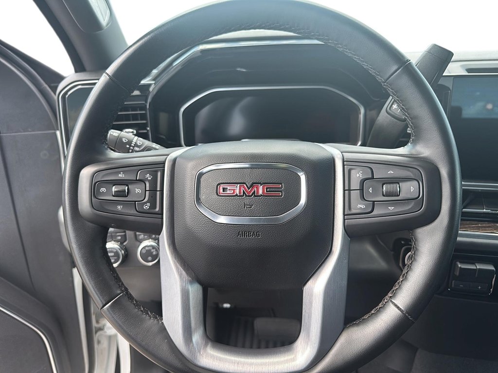 GMC Sierra 1500  2023 à Jonquière, Québec - 13 - w1024h768px