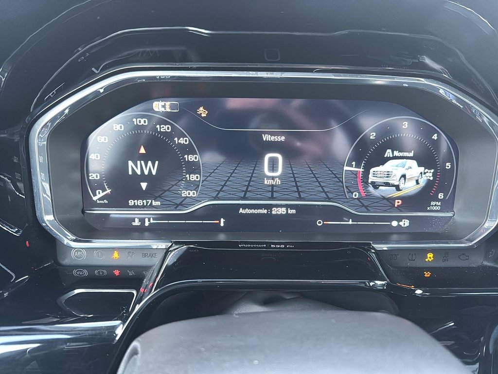 GMC Sierra 1500 Elevation 2024 à Jonquière, Québec - 13 - w1024h768px