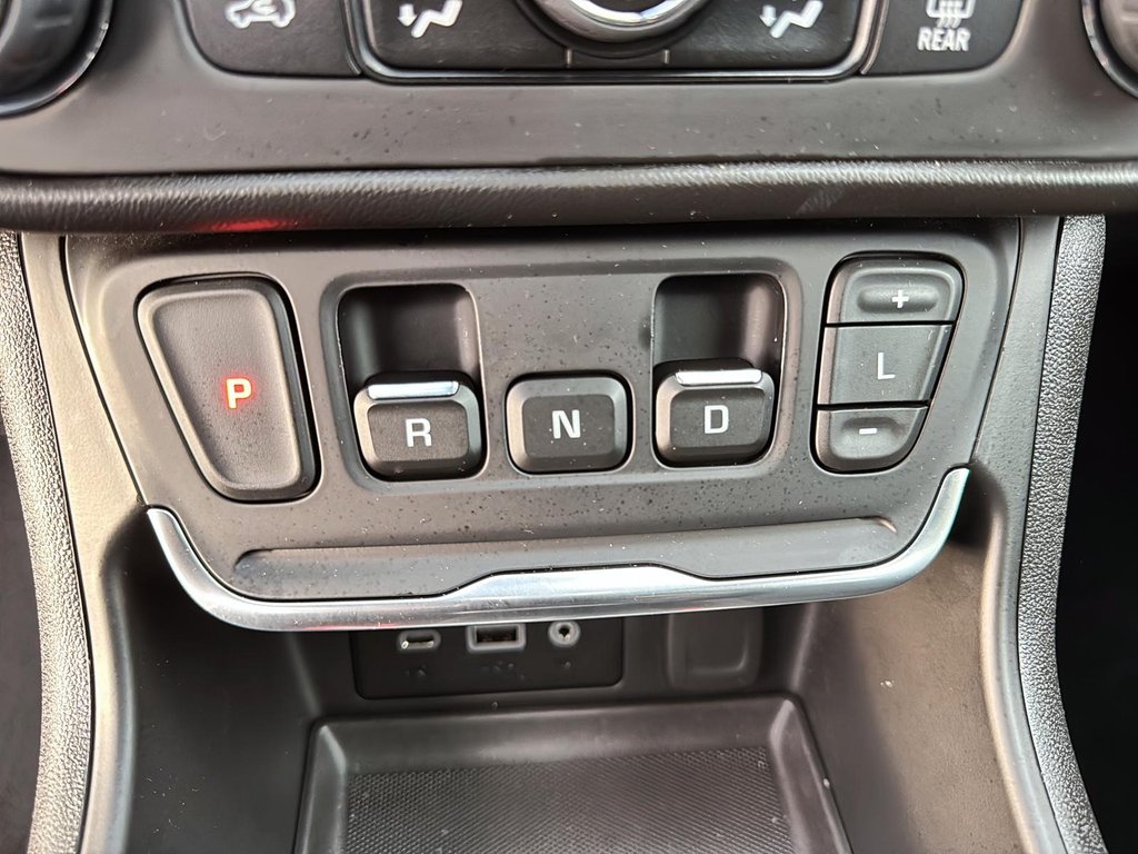 2019 GMC Terrain SLE in Chicoutimi, Quebec - 15 - w1024h768px