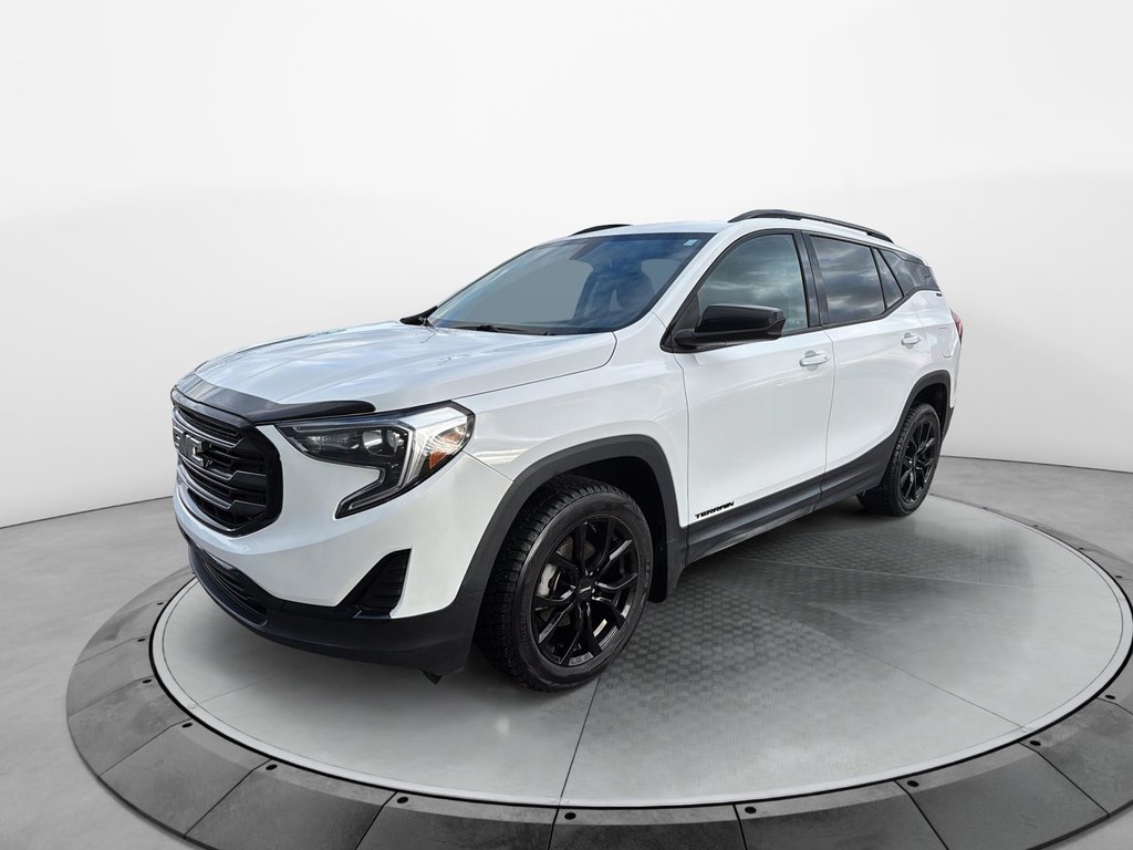 2019 GMC Terrain SLE in Chicoutimi, Quebec - 1 - w1024h768px
