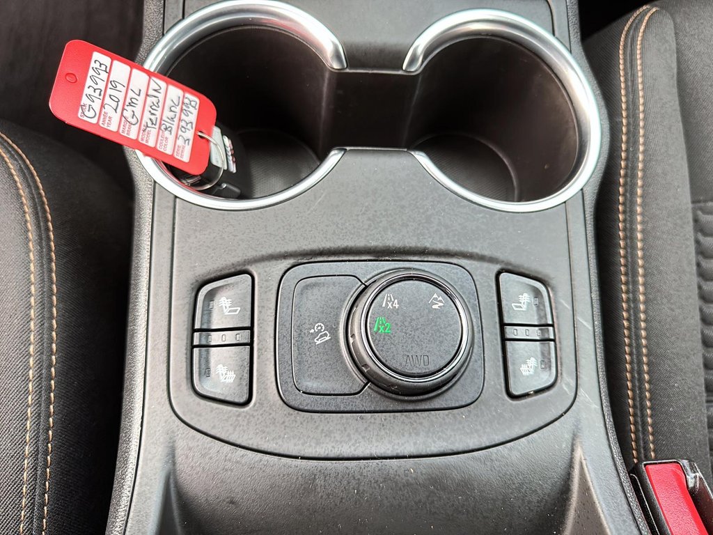 2019 GMC Terrain SLE in Chicoutimi, Quebec - 16 - w1024h768px