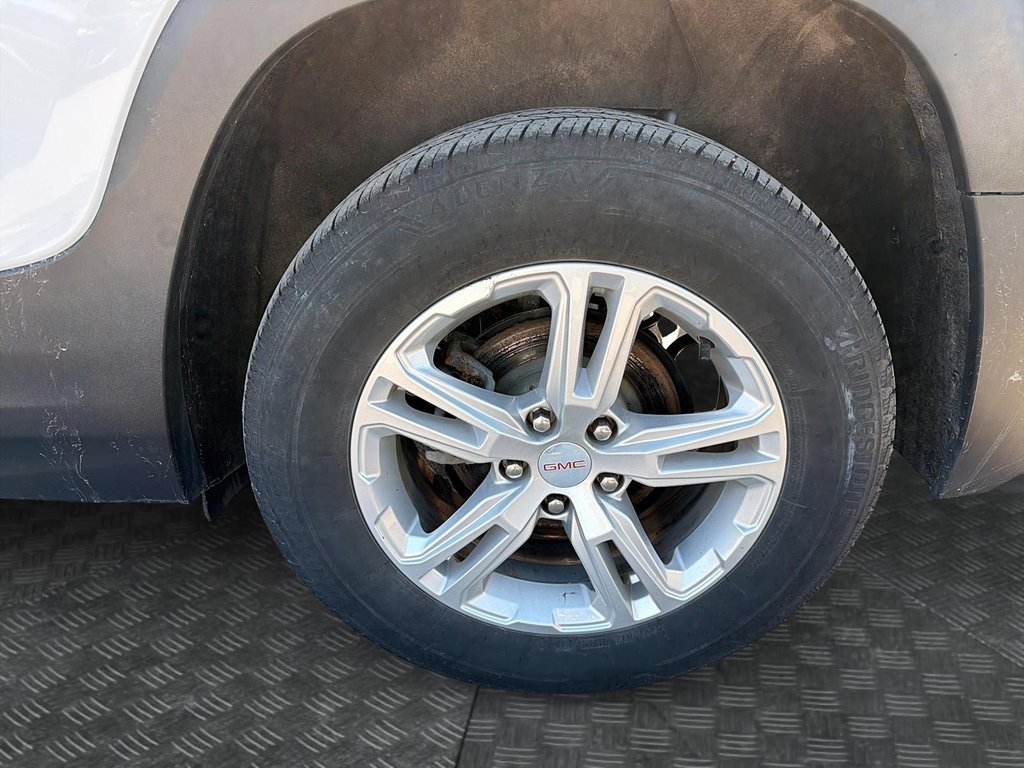 GMC Terrain  2022 à Jonquière, Québec - 7 - w1024h768px