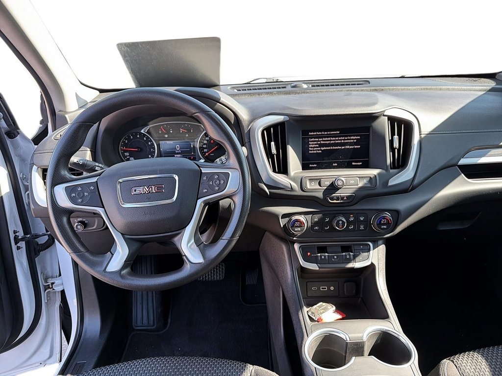 GMC Terrain  2022 à Jonquière, Québec - 10 - w1024h768px