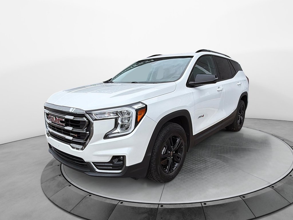 2023 GMC Terrain in Jonquière, Quebec - 1 - w1024h768px