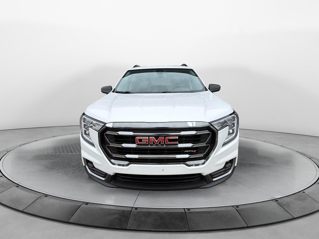 2023 GMC Terrain in Jonquière, Quebec - 2 - w1024h768px