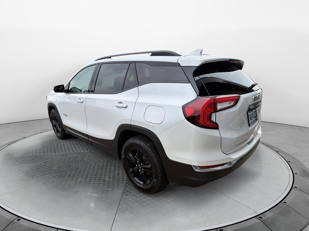2023 GMC Terrain in Jonquière, Quebec - 4 - w1024h768px