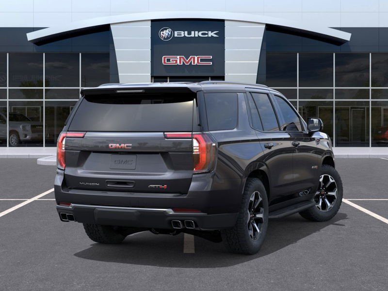 2025 GMC Yukon in Jonquière, Quebec - 4 - w1024h768px