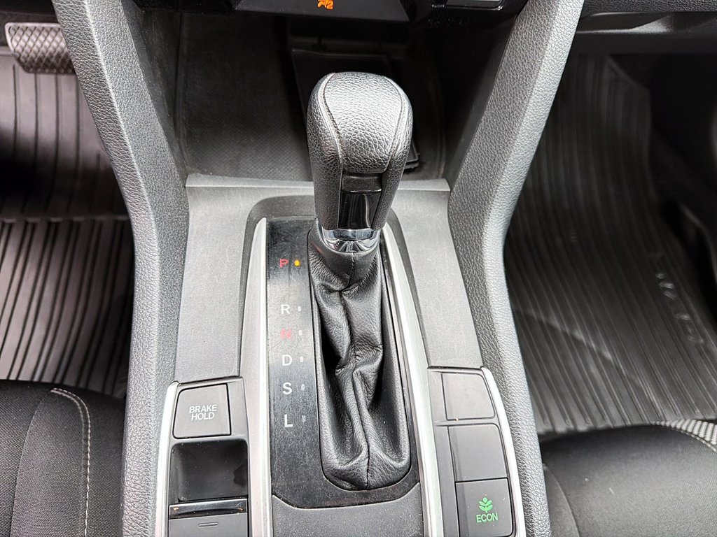 2019 Honda Civic Sedan in Sept-Îles, Quebec - 15 - w1024h768px